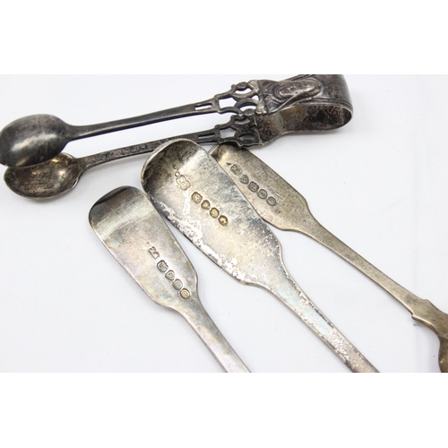 1020D - 4 silver cutlery items, mainly 19th century pieces, approx 194.77g gross