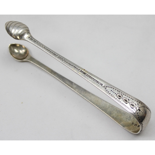 1020G - A pair of Georgian silver serving tongs with bright cut engraving, London 1794 by George Smith II & ... 