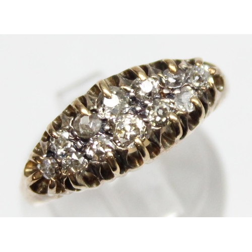 1140A - A vintage 9ct gold set diamond cluster ring, import marks for Birmingham 1988, approx size O, approx... 