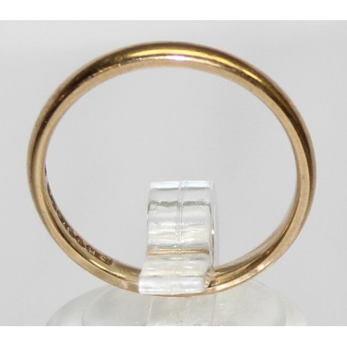 1140I - A 9ct gold plain band ring, marked and XRF confirmed, approx size R, approx 2.12g gross