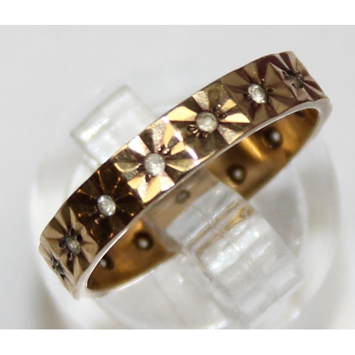 1160Z - A vintage 9ct gold and white stone eternity ring, marked and XRF confirmed, approx size O, approx 2.... 