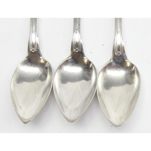 1032 - A set of 7 .800 silver teaspoons, unknown hallmarks but XRF testing approx 82% silver, each approx 1... 