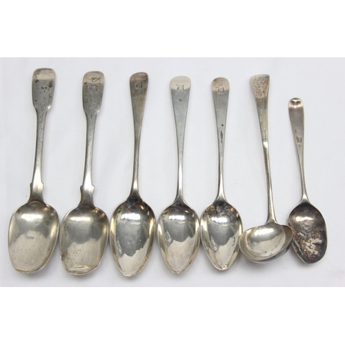 1044 - Qty of assorted silver spoons, mainly Georgian, various dates and makers, approx 104.91g gross