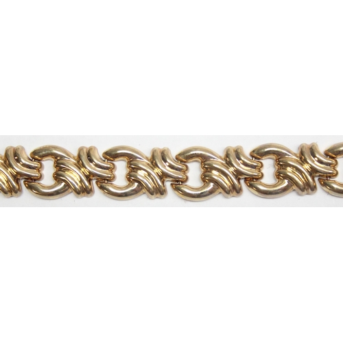 1110S - A 9ct gold fancy link bracelet with open box clasp, marked 375 and XRF confirmed, approx 20cm long, ... 