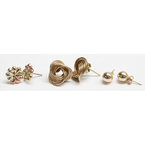 1190S - 3 pairs of 9ct gold earrings, retro style knot, stud and floral designs, all XRF confirmed, approx 2... 