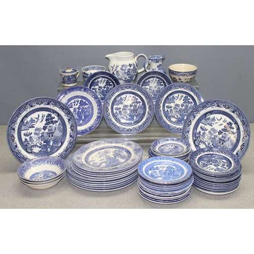 1866 - Qty of old willow pattern china by various manufacturers to include Churchill and Wedgewood