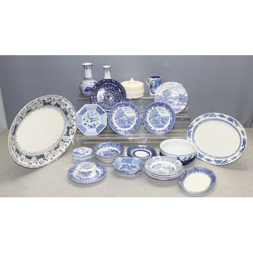 1867 - Qty of mostly blue and white china to include meat plate, vases and dinnerware