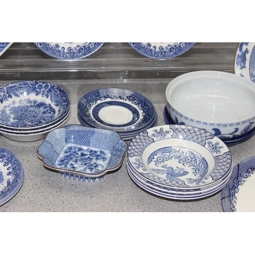 1867 - Qty of mostly blue and white china to include meat plate, vases and dinnerware