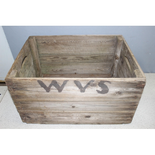 299B - 2 vintage wooden crates with wire bottoms, one marked KAP the other WVS, the largest approx 51cm x 3... 