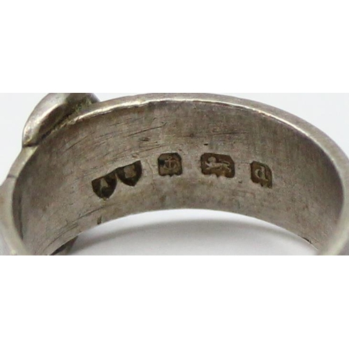 1117 - An unusual antique silver buckle ring, Birmingham 1903 by Albert Sydenham, approx size R, approx 6.0... 