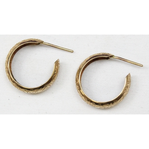 1141 - A pair of 9ct gold hoop earrings with engraved decoration, marked and XRF confirmed, approx 1.99g gr... 