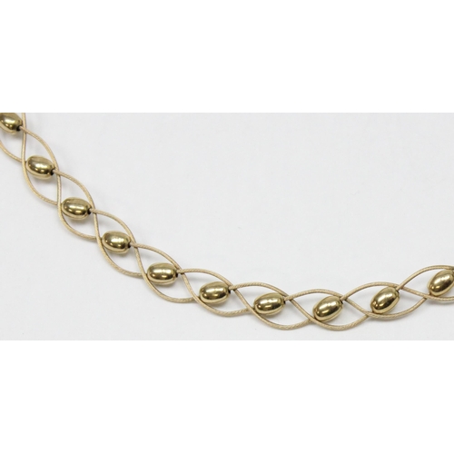 1170 - A vintage 9ct gold filigree and bead necklace, marked 375 and XRF confirmed, approx 40cm long, appro... 