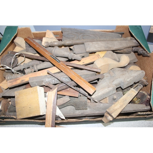 292 - 2 boxes of decorative hardwood pieces and furniture parts