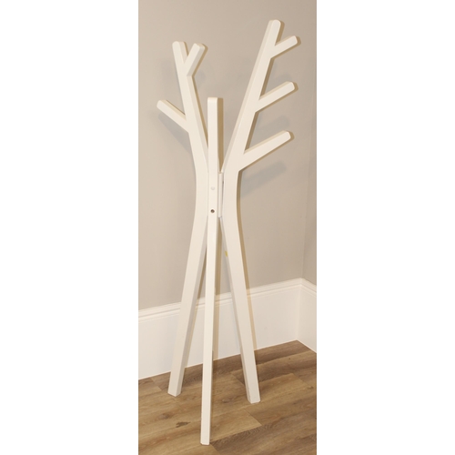 53 - A modern retro style Scandinavian coat stand by BoConcept, seemingly unmarked. glossy white finish, ... 