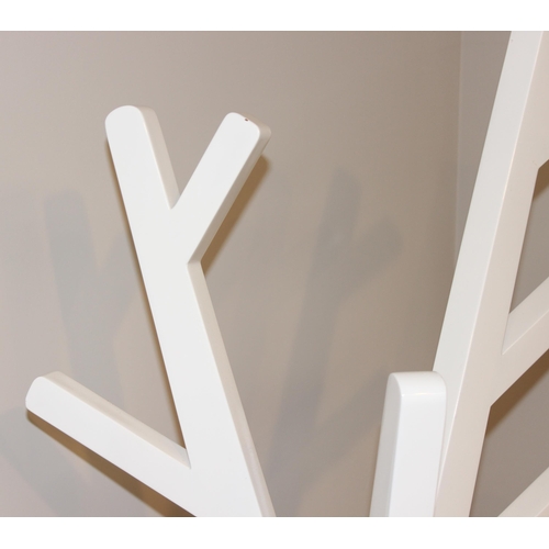 53 - A modern retro style Scandinavian coat stand by BoConcept, seemingly unmarked. glossy white finish, ... 