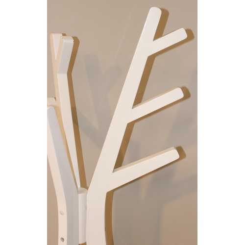 53 - A modern retro style Scandinavian coat stand by BoConcept, seemingly unmarked. glossy white finish, ... 