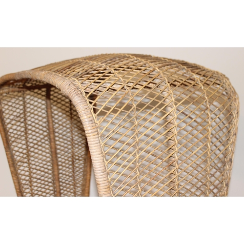 98 - A full size vintage wicker rickshaw, likely c.1950's, approx 220cm wide x 98cm deep x 92cm tall