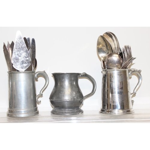 1006 - Large qty of silver-plated and other metalware items to incl cutlery, candelabra, tankards etc 18kg