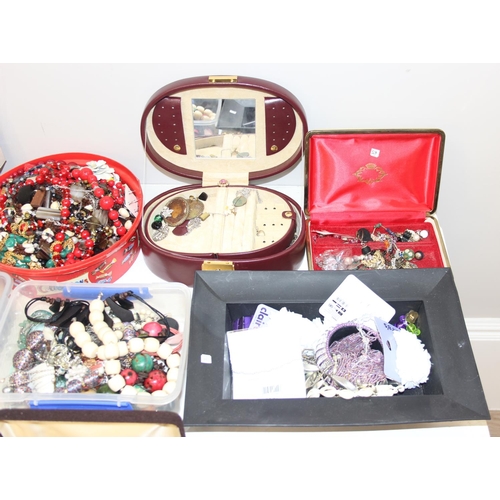 1110 - Large qty of assorted costume jewellery and boxes/cases