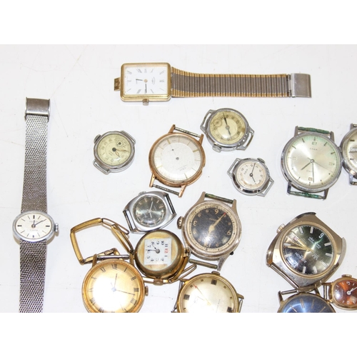 1306 - A huge qty of assorted vintage watches to inc Smiths, Sekonda etc