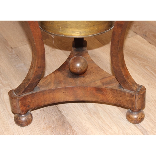 150 - A Victorian mahogany jardinière stand with copper liner, approx 36cm wide x 44cm tall