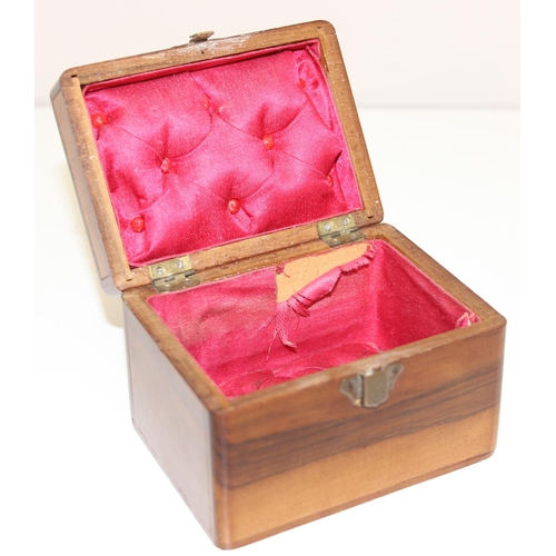 1513 - Small antique wooden box with hand-painted Swift to the lid, approx 10cm x 7cm x 8cm