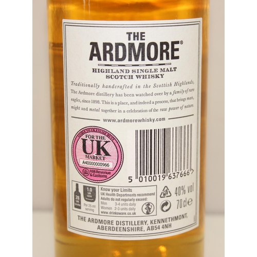 1520 - Mix of single malt whisky to incl 2 bottles of The Ardmore Highland Scotch, and part set of Bowmore ... 