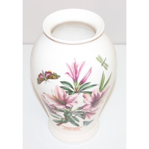 1708 - 3 large pieces of Portmeirion ceramic items in the Botanic Garden design, to incl vases and a jug, t... 