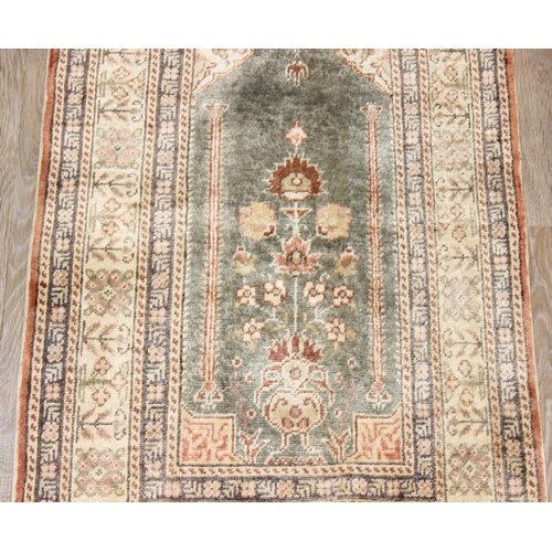 204 - Vintage hand knotted prayer rug, approx 112cm x 62cm