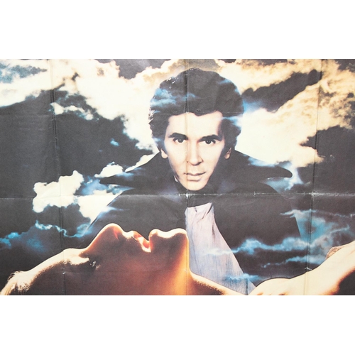 420 - Large vintage Frank Langella and Laurence Olivier film poster for the 1979 film 'Dracula' approx 120... 