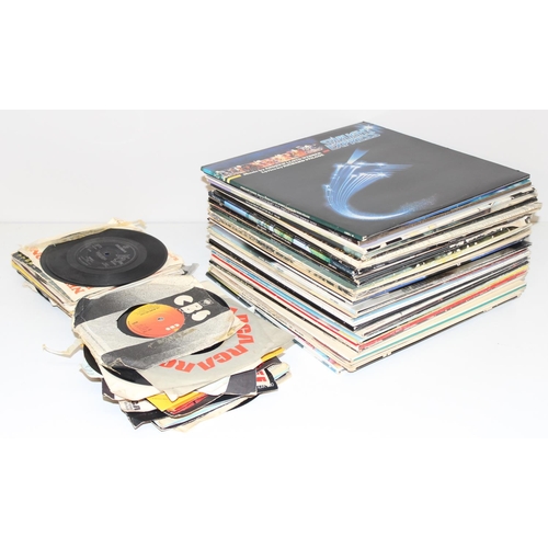 500 - Qty of vintage vinyl records to in LPs and 7