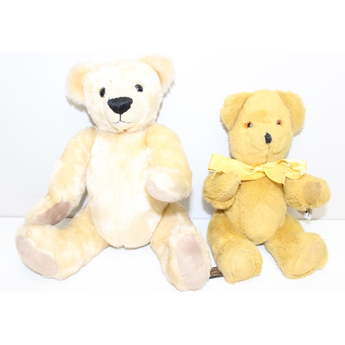 606 - 4 vintage teddy bears to inc examples by Beccles Bears, Canterbury Bears, Hermann etc