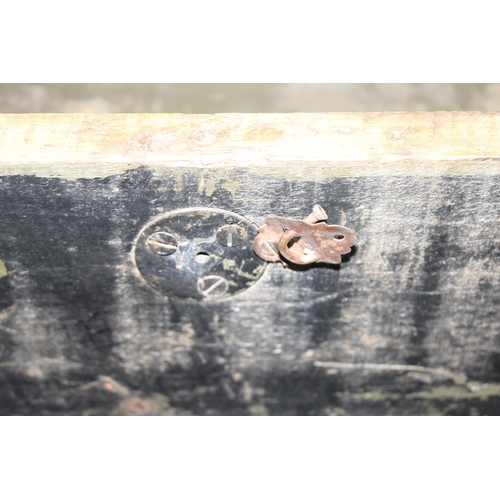 1417 - A vintage black painted wooden Indian rifle storage box, approx 97 x 21 x 28cm