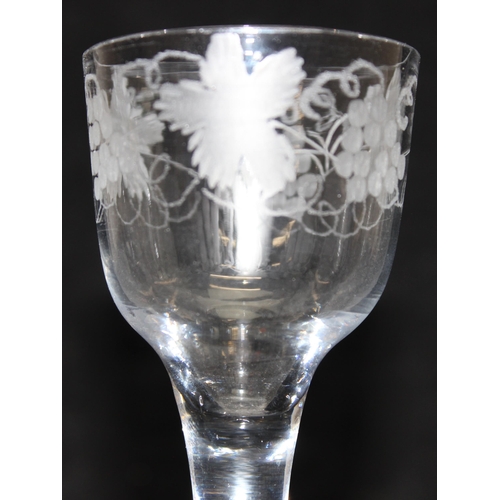 1610 - Early 18th century small Georgian wine glass - single Ogee bowl with engravings of vine leaves and g... 