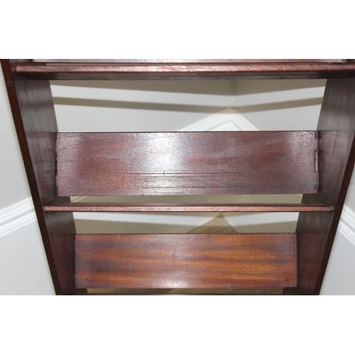 174 - Vintage 5-tier mahogany bookcase, approx 122cm