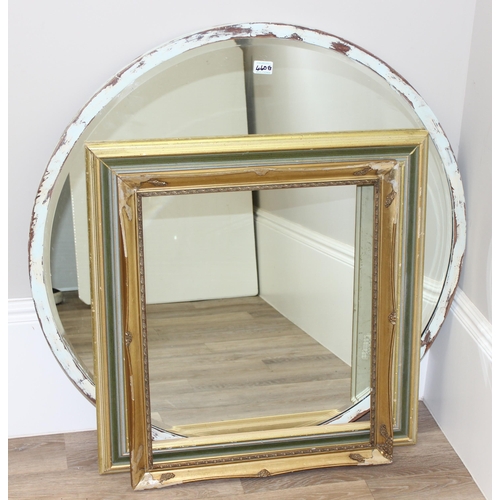 460G - Large circular mirror with distressed frame and 2 gilt frames (3) largest approx. 97cm W