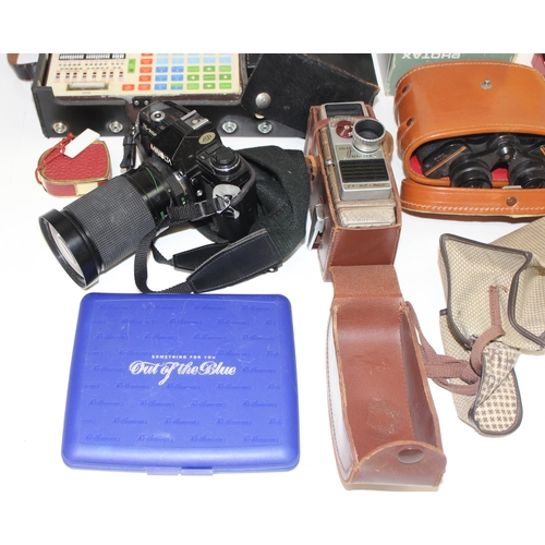 723 - Mixed lot of vintage cameras, binoculars and accessories to incl Minolta X-300, Prinz, Navtel Datate... 