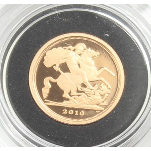 1266 - Gold Coins - Quarter Sovereign - 2010 Queen Elizabeth II gold proof coin, in original box with paper... 