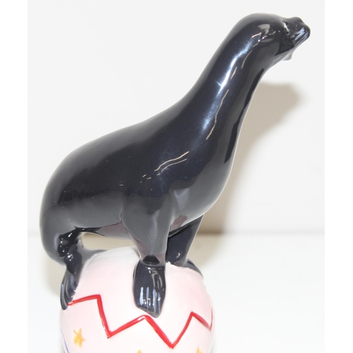 1627 - Guinness - a Coalport limited edition Sealion figure, edition number 484, boxed with paperwork