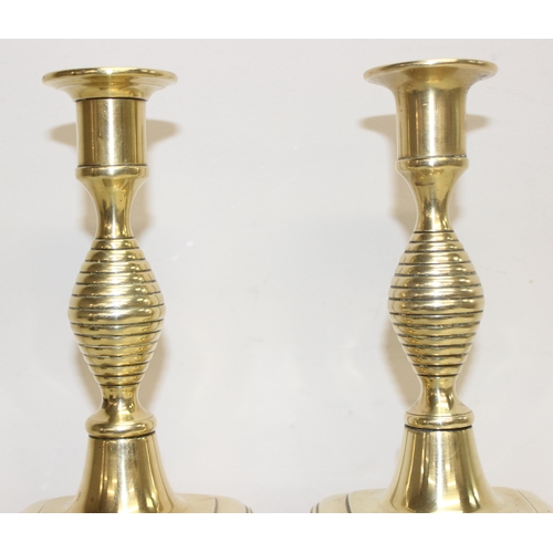 1798 - Pair of Georgian 'beehive' brass candlesticks with ejectors, stamped J.T. & Co. for John Turner & Co... 