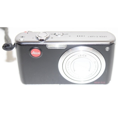 729 - Leica C-Lux 1 camera with original box and instruction manual