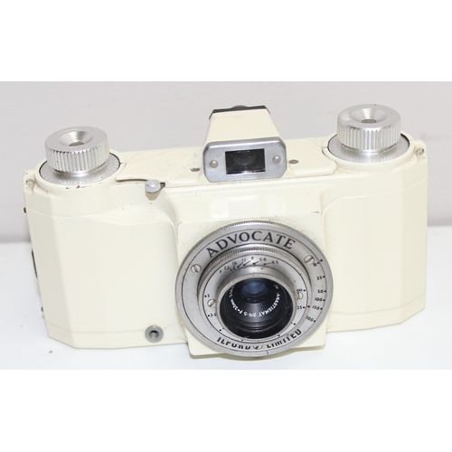 741 - A rare Ilford Advocate camera with white body and leather case, Dallmeyer Anastigmat F/4.5 f=35mm le... 