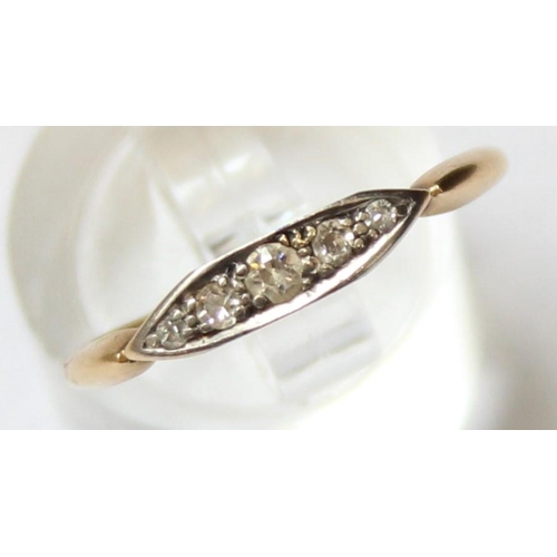 1127 - A vintage 18ct gold ring set with 5 graduated diamonds, indistinctly marked but XRF confirmed, appro... 