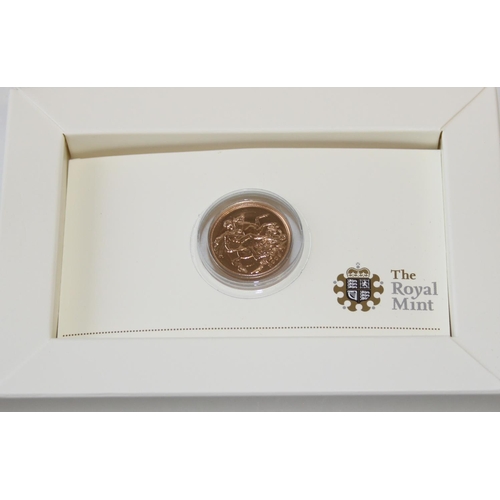 1224 - Gold Coins - 2009 Queen Elizabeth II uncirculated full gold sovereign coin, with original box and pa... 