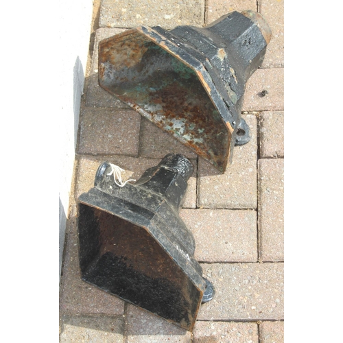 375 - 2 cast iron drain hoppers, largest approx 29cm W x 20cm D x 25cm H