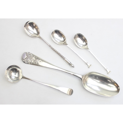 1027 - 5 assorted antique and later silver spoons to inc one marked for London 1737, a small George III per... 