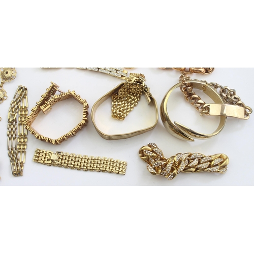 1146 - Qty of assorted gold plated bangles and bracelets, approx 410.48g gross (10)