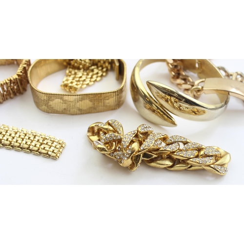 1146 - Qty of assorted gold plated bangles and bracelets, approx 410.48g gross (10)