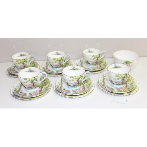 1805 - Shelley Woodland pattern 6 person tea sea comprising of 19 pieces, 6 tea cups (3 a/f), 6 saucers, 6 ... 