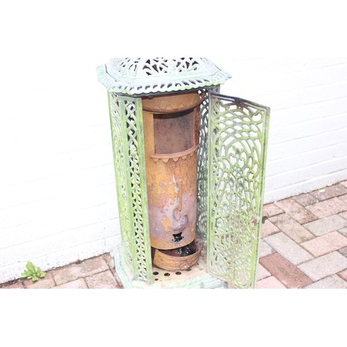 390 - An Art Nouveau period green enamel cast iron wood burning stove by Nestor Martin of Belgium, approx ... 